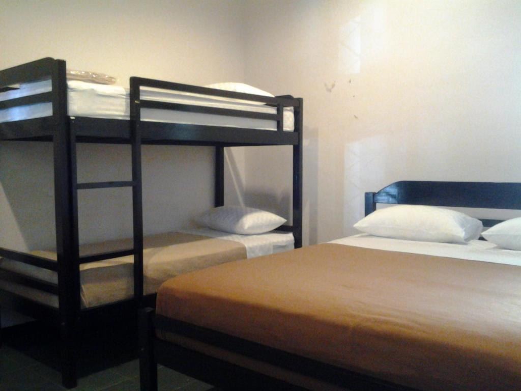 Krowi Inn สุราบายา ห้อง รูปภาพ